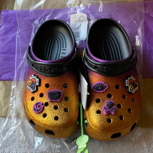 🧙‍♀️🎃🧙‍♀️ DISNEY HOCUS POCUS CROCS 🧙‍♀️🎃🧙‍♀️NWT 🧙‍♀️🎃🧙‍♀️ - Picture 15 of 16